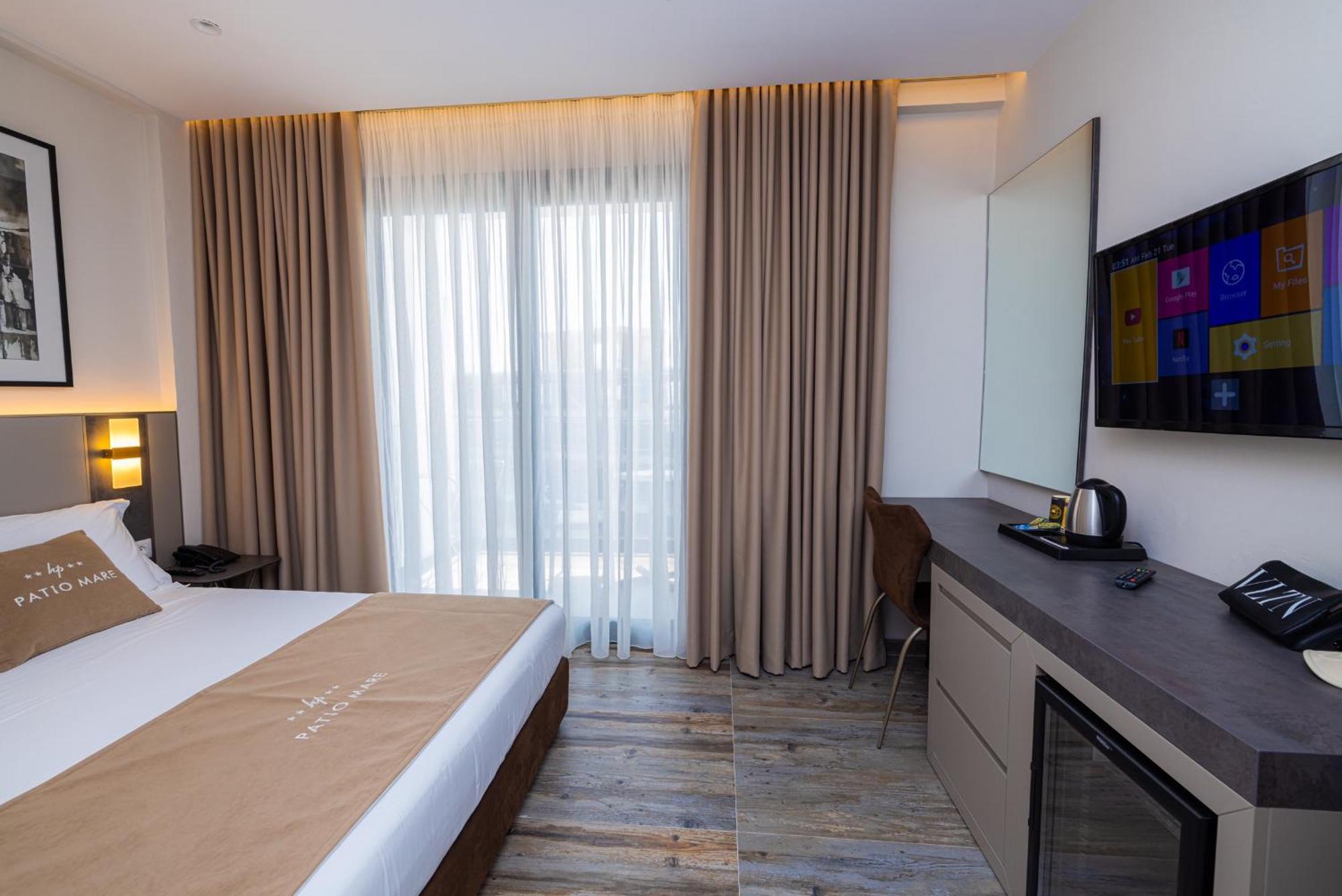 Patio Mare Hotel Dhermi Exterior photo